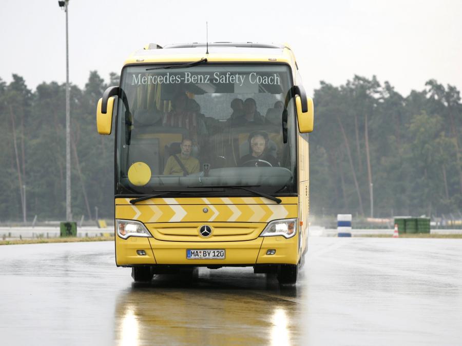  Mercedes-Benz Travego L O580 2006 года  (фото 4 из 30)